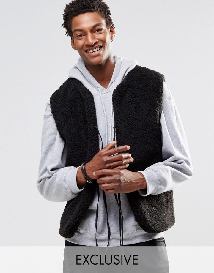 Reclaimed Vintage Reversible Borg Waistcoat - Black