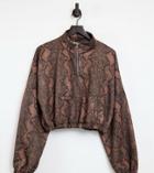 I Saw It First Plus Zip Front Cropped Sweatshirt In Snake-brown