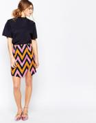 Traffic People Slit Skirt In Chevron Print
