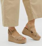 Stradviarius Crossover Raffia Wedge Sandals In Beige - Beige