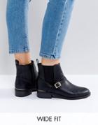 New Look Wide Fit Leather Look Buckle Chelsea Boots - Black