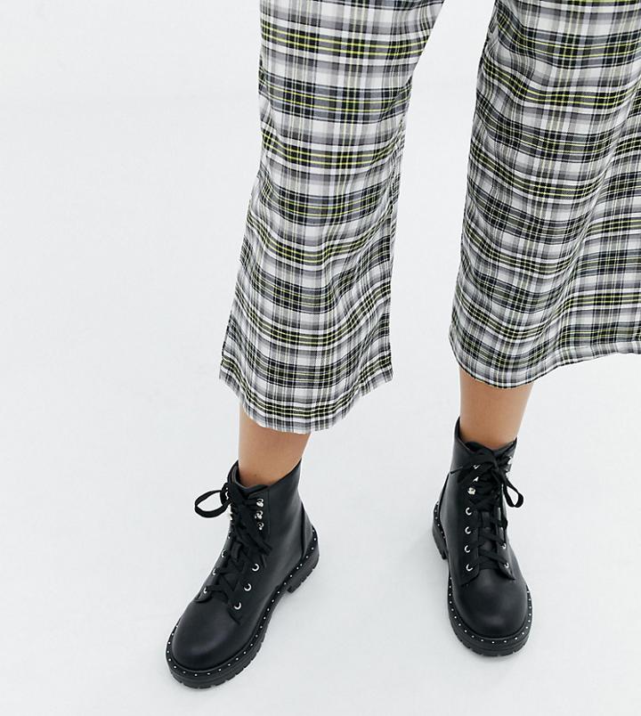 Truffle Collection Wide Fit Chunky Flat Boots - Black