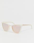 Quay Australia X J Lo Reina Cat Eye Sunglasses In Gold - Gold
