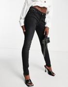 Only Isa Skinny Jeans In Black