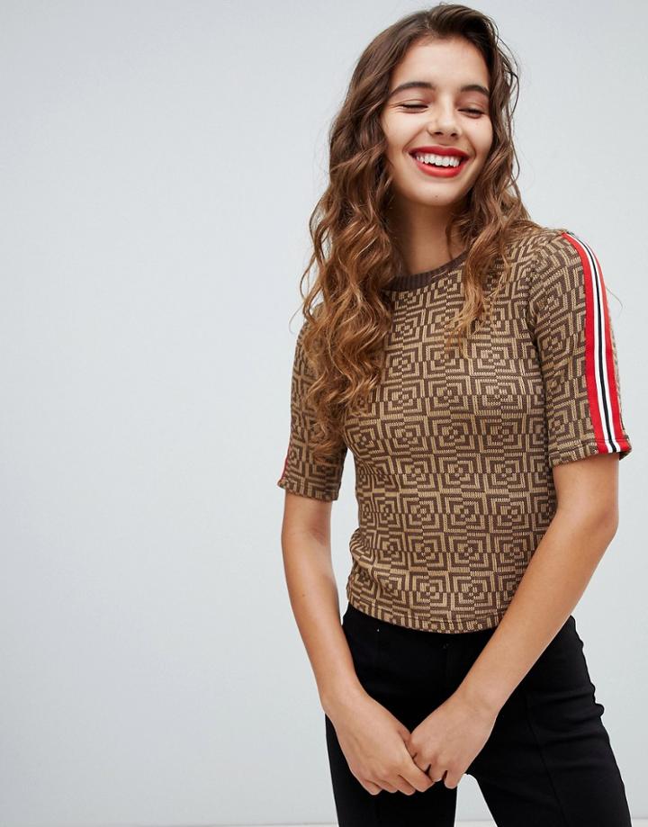 Bershka Geo Print Contrast Stripe T Shirt - Brown