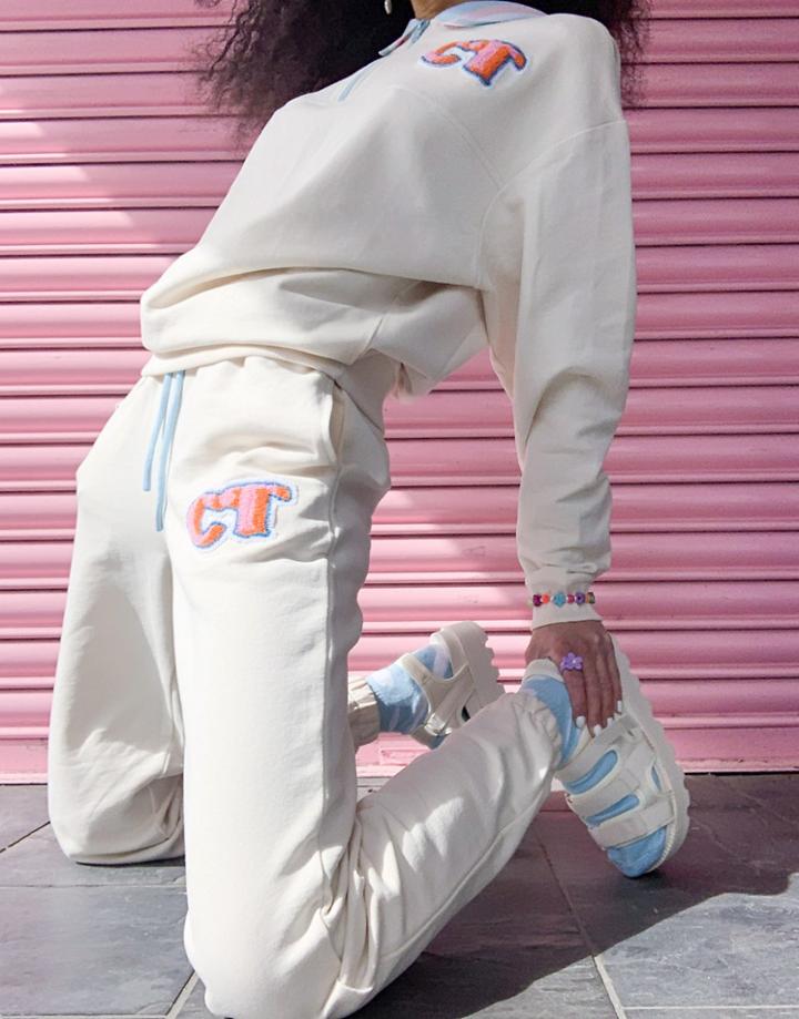 Crooked Tongues Sweatpants With Badge Logo In Ecru - Part Of A Set-white