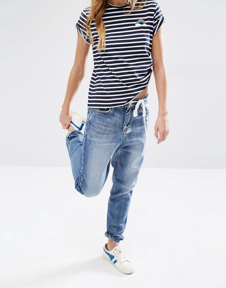 Daisy Street Mom Jeans With Raw Hem & Pocket Distressing - Mid Wash