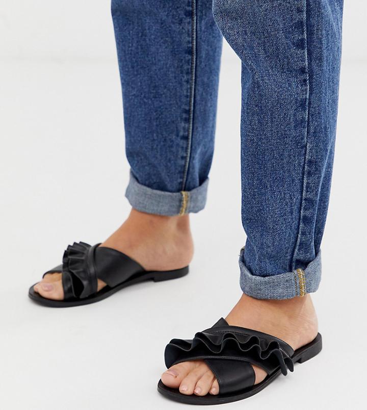 Miss Selfridge Cross Over Frill Detail Flat Sandal