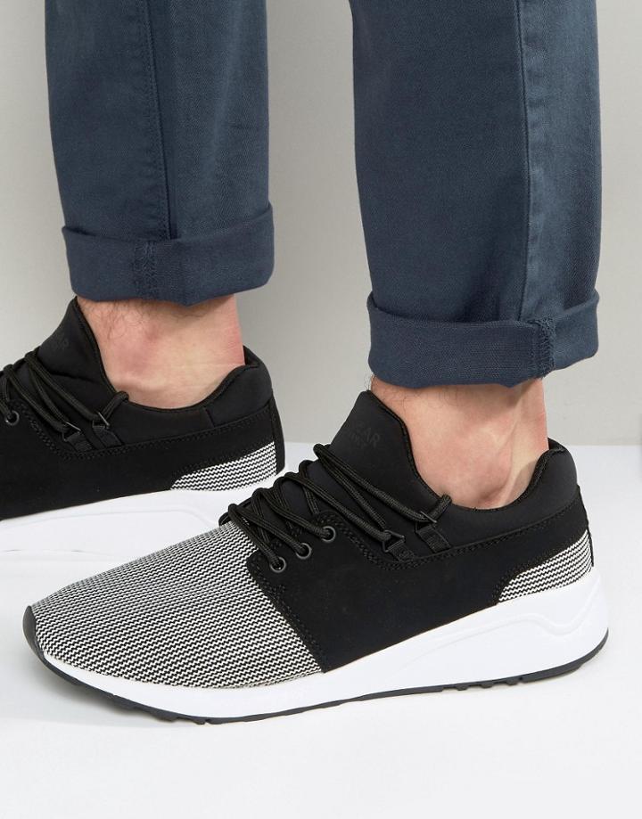 Pull & Bear Faux Leather Runner Sneakers In Black & White - Black