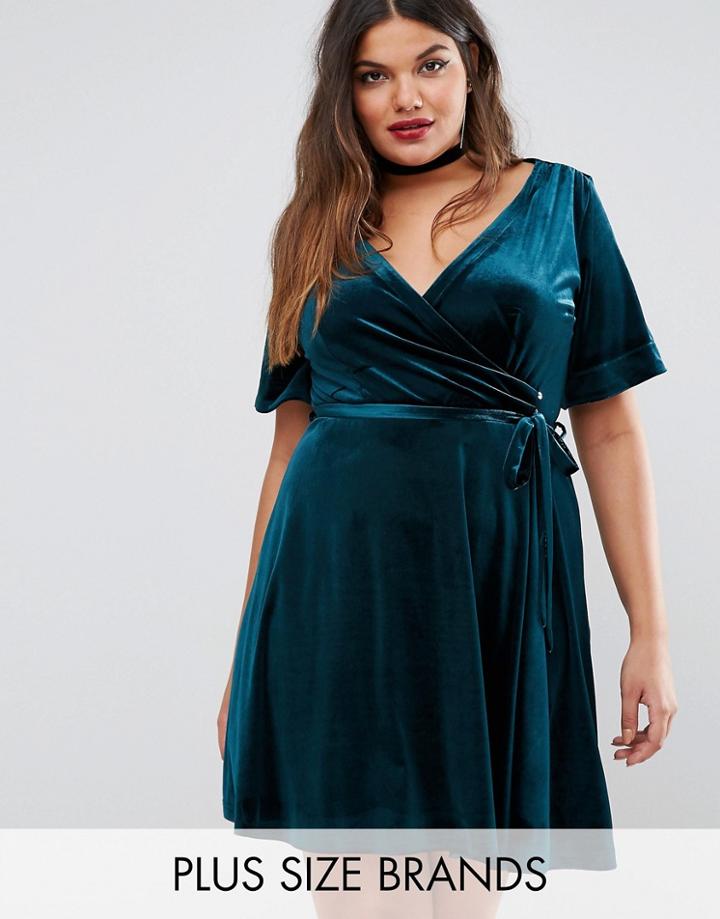 New Look Plus Velvet Wrap Front Dress - Green
