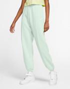 Nike Trend Fleece Oversized Cuffed Sweatpants In Pale Green