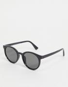 New Look Round Sunglasses In Black