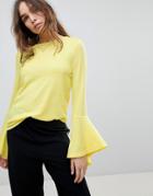 Only Sweater With Fluted Sleeve - Yellow