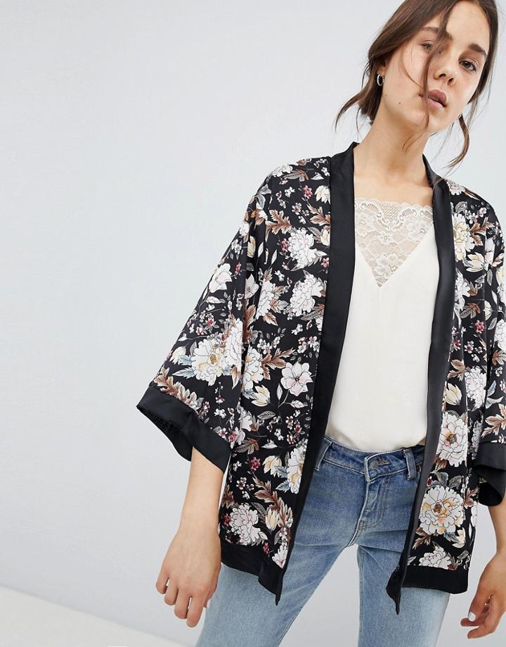 Qed London Floral Kimono - Black