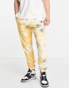 Nike Seasonal Classics Acid Wash Casual Fit Cuffed Fleece Sweatpants In Cream/multi-white