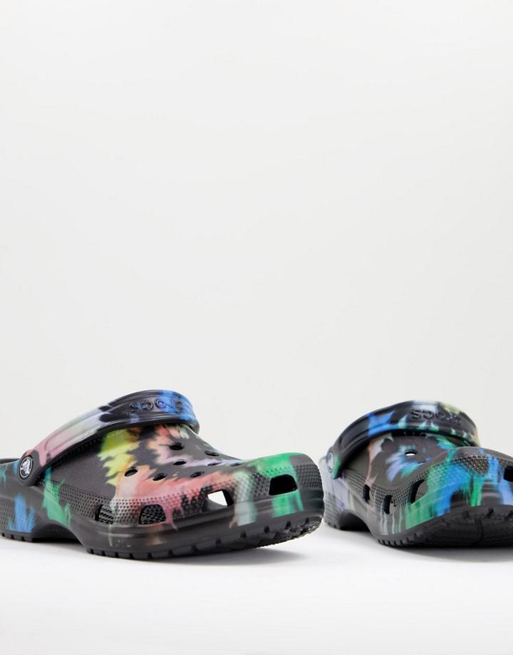 Crocs Classic Swirl Tie Dye Clogs In Multi Black