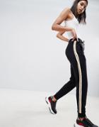 Prettylittlething Side Stripe Joggers - Black