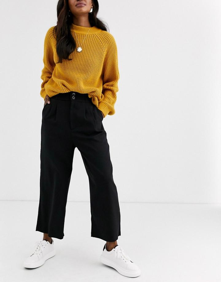 Stradivarius Straight Cropped Pants In Black