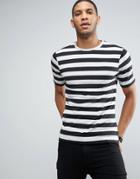 Only & Sons T-shirt In Stripe With Roll Sleeve - Black