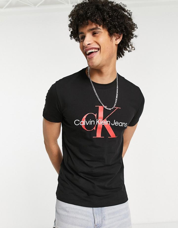 Calvin Klein Jeans Monogram Chest Logo Slim Fit T-shirt In Black