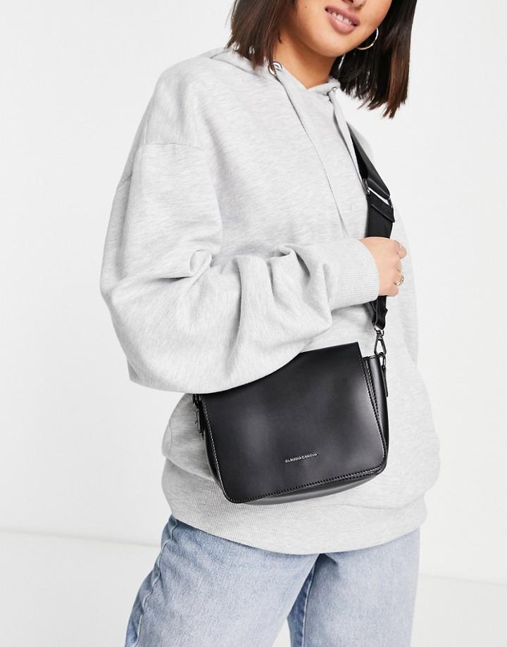 Claudia Canova Cross Body Bag In Black