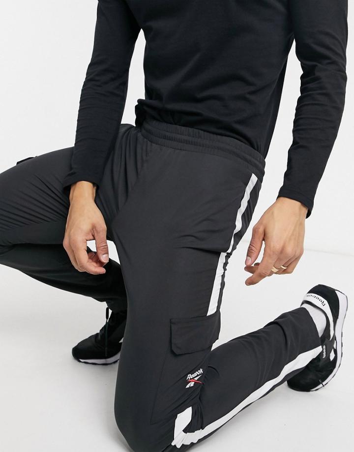 Reebok Classics Cargo Sweatpants In Black