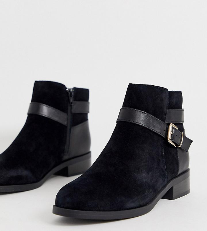 New Look Wide Fit Suede Buckle Detail Flat Boots In Black