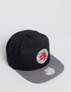 Mitchell & Ness Snapback Cap Fuzz Toronto Raptors - Black