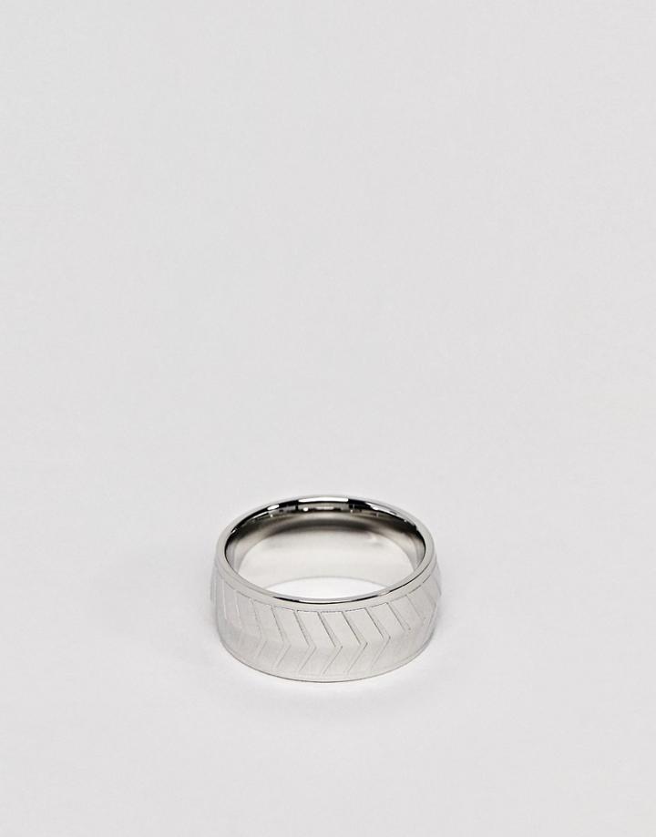 Fred Bennett Chevron Pattern Band Ring In Silver - Silver