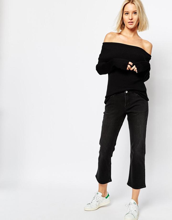 Weekday Cut Mid Rise Kick Flare Crop Jeans - Black