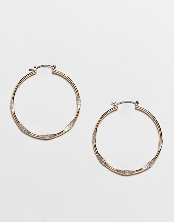 Asos Design Large Hoop Earrings With Flattened Detail In Gold - Gold