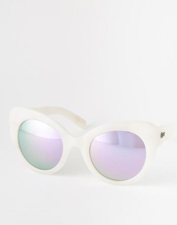 Quay Australia Screaming Sunglasses - White
