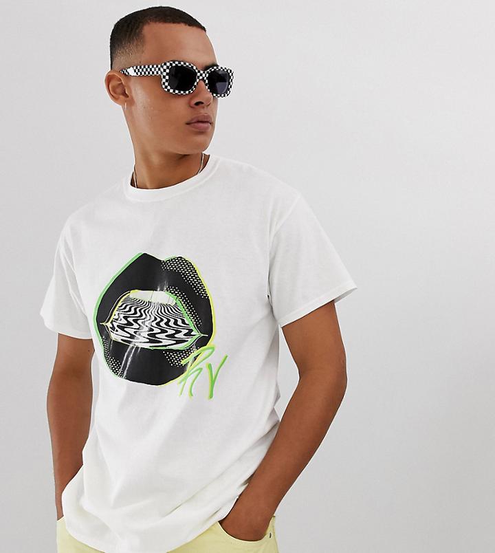 Reclaimed Vintage Lips Print Tshirt-white