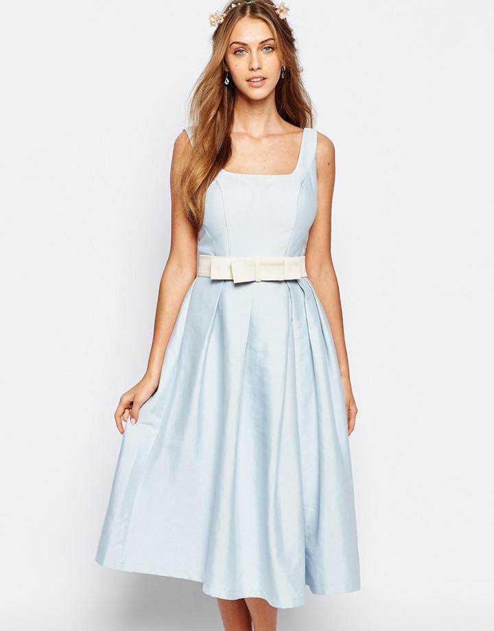 Chi Chi London Round Neck Midi Prom Dress With Box Pleats - Plein Air