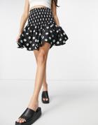 New Look Shirred Mini Skirt In Embroidered Daisy Pattern-black