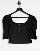 Pieces Top With Scoop Neck And Snaps Detail In Black