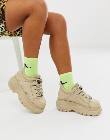 Buffalo London Classic Lowtop Platform Sneakers In Cream - Cream