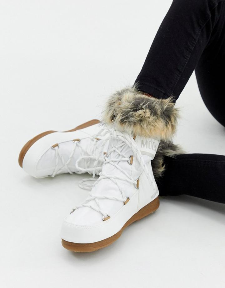 Moonboot Monaco Faux Fur Cuff Snowboots In White - White