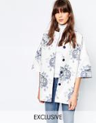 Helene Berman Kimono Coat In Blue And White Large Floral - White