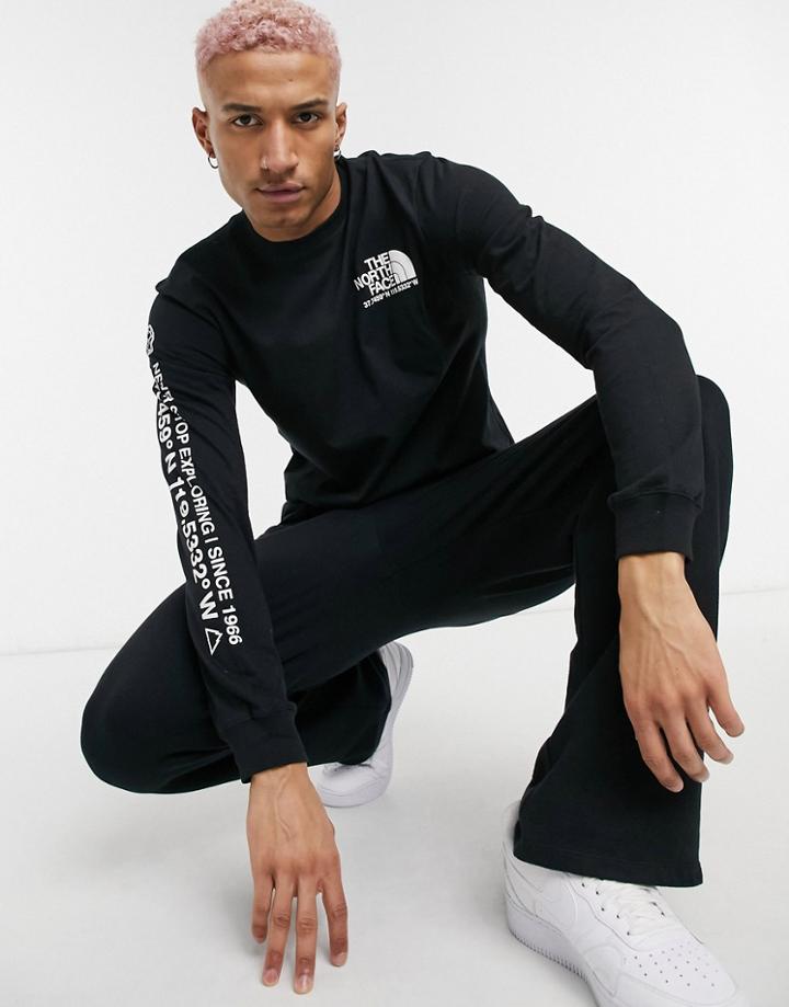 The North Face Coordinates Long Sleeve T-shirt In Black
