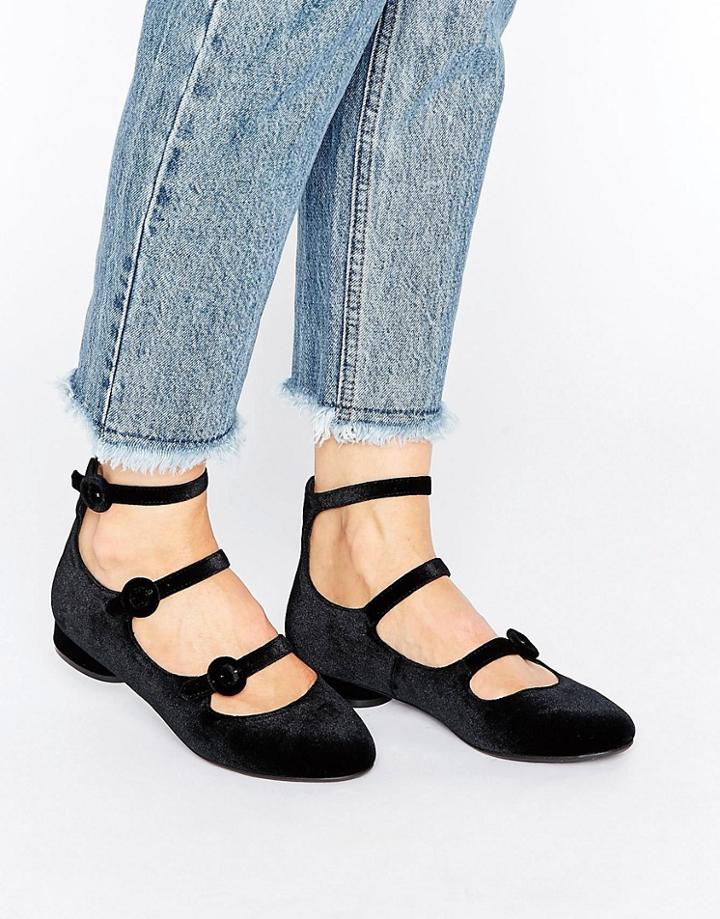 New Look Triple Strap Suedette Pump - Black