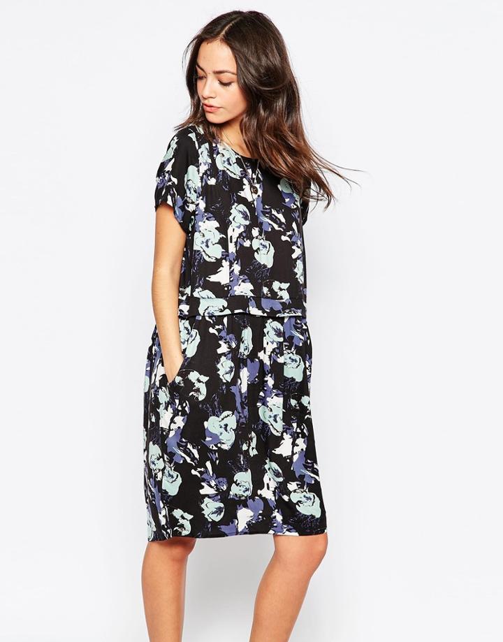 Minimum Floral Short Sleeve Shift Dress - 815 Granite Green