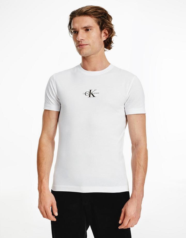 Calvin Klein Jeans New Iconic Essential T-shirt In White