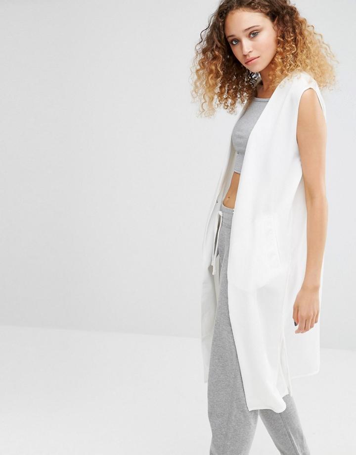 Daisy Street Sleeveless Jacket - White