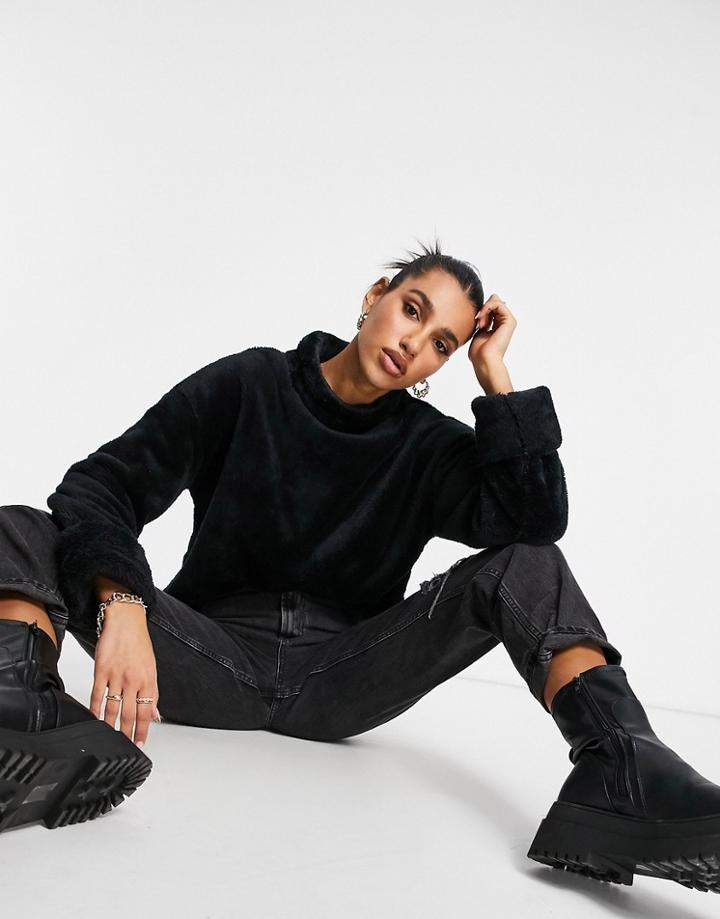 Street Collective Oversized High Neck Borg Fleece In Black