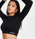 Urban Threads Petite Seamless Long Sleeve Sports Crop Top In Black