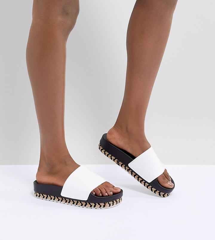 Sixty Seven Flatform Sliders - White