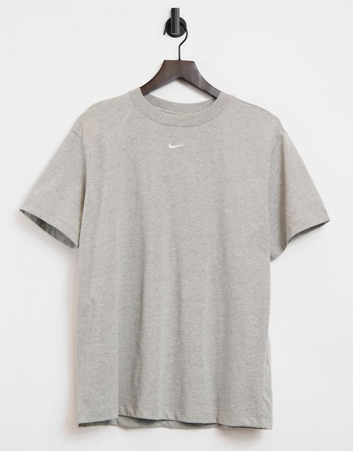 Nike Essentials Boyfriend T-shirt In Gray-grey