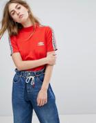 Umbro High Neck T-shirt With Tape Logo - Red