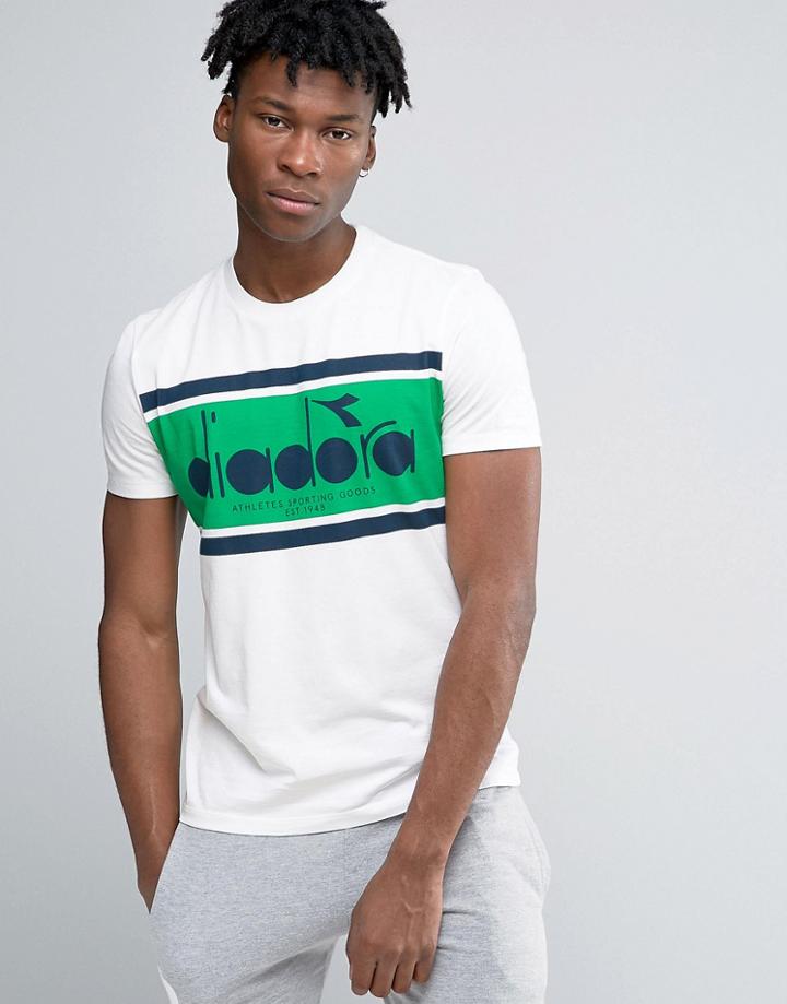 Diadora T-shirt With Large Retro Logo - White